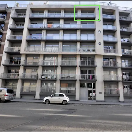 Gezellig Modern Met Optie Garagebox En In De Buurt Strand, Winkels En Restaurants Остенде